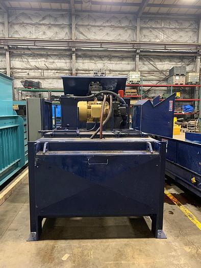 Used Used Max-pak Full Eject w/ Conveyor