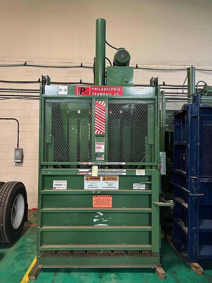 Used Philadelphia Tramrail 2300HD - Vertical Baler