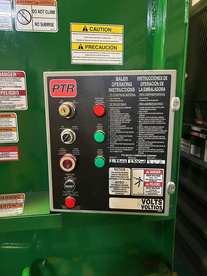 Refurbished Philadelphia Tramrail 2300HD - Vertical Baler