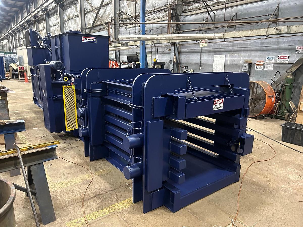 Used Max-pak HOE 4260-308AR Horizontal Auto-tie Baler