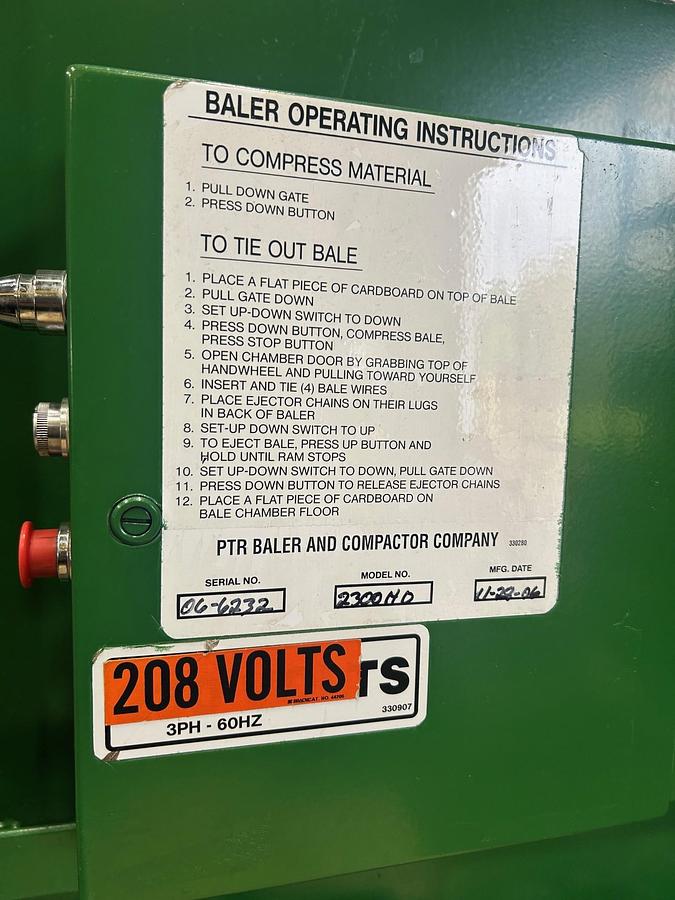 Used Philadelphia Tramrail 2300HD - Vertical Baler