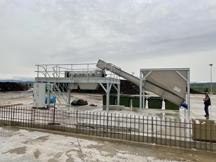 Rowan Dominator Depackaging Equipment