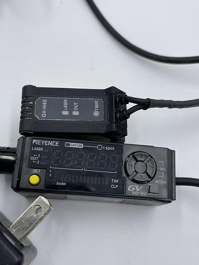 Used KEYENCE GV-H45, GV-21P, D7-10-1