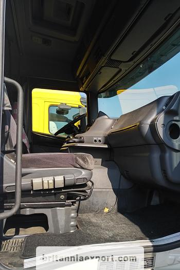 Used 2002 SCANIA R 114 L 380 manual retarder tractor unit