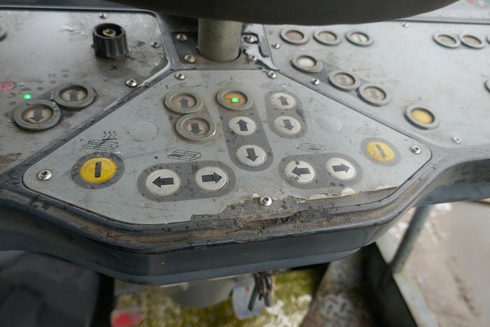 Used 2009 VOGELE SUPER 1803-2