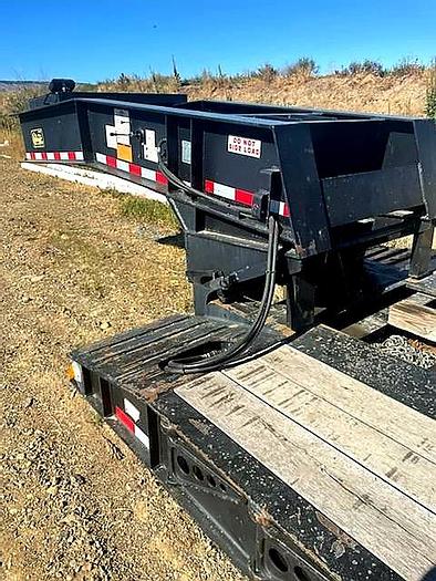 Used 2016 Witzco Challenger RG50 Lowboy / RGN Trailer