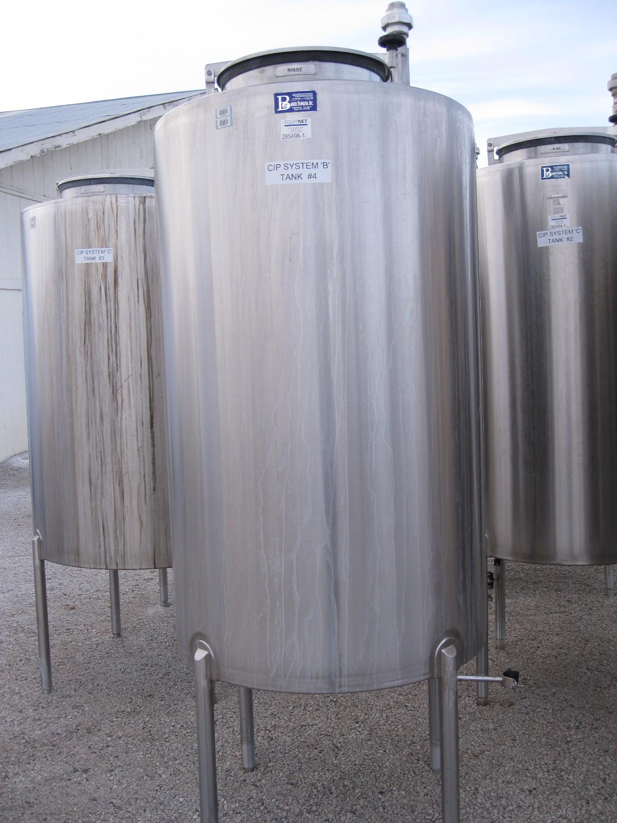 Usado 250 GALLON CIP TANK