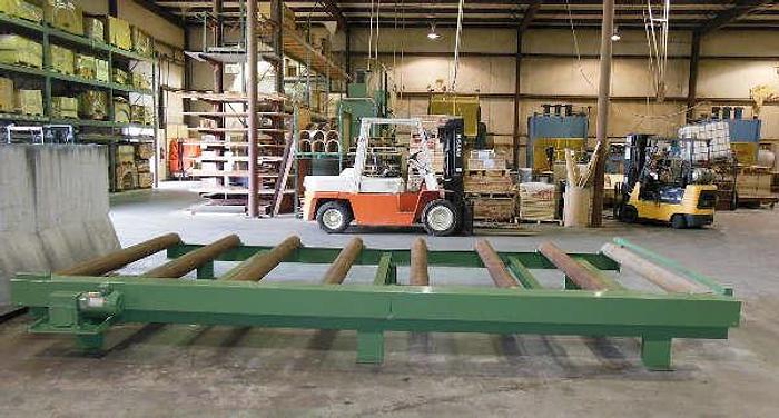 Used GROVE-DRIVE TMOL325-3, 8-1/2 INCH WIDE x 18 INCH LONG HEAVY-DUTY ROLL CASE CONVEYOR