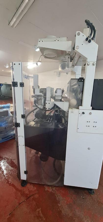 Used 2009 TNA R2Ci-320-RDJ Vertical Bagger