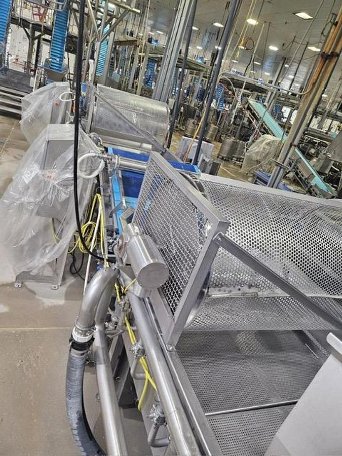 Used HMI / Heinzen Two-Stage Jacuzzi-Style Produce Wash Line