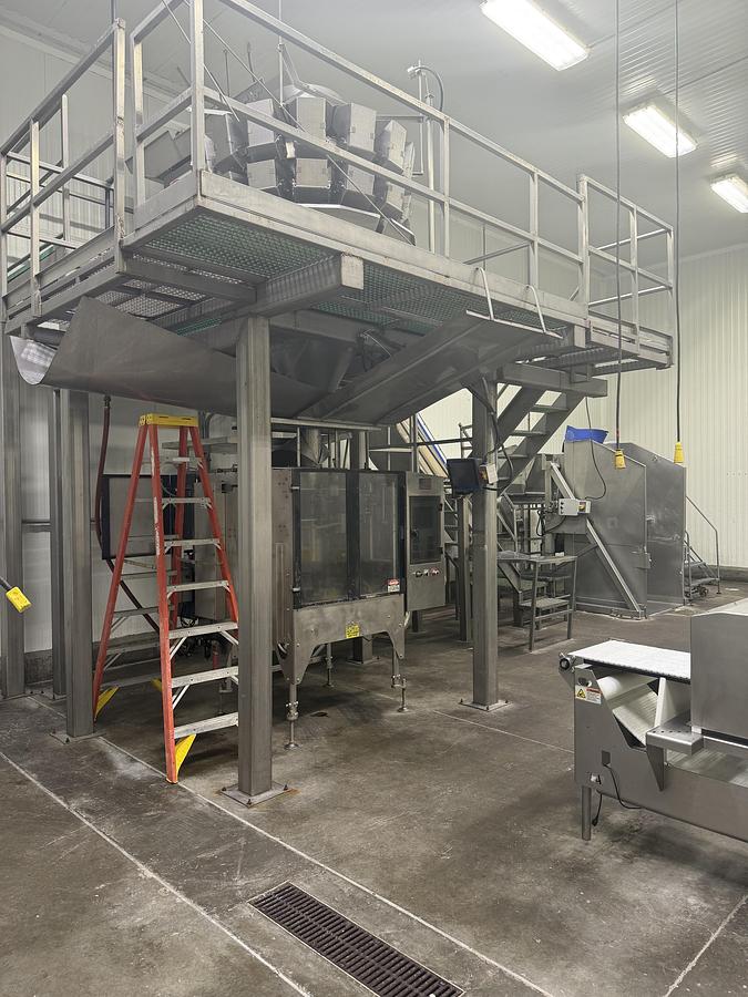 Used Pacmac 9500 with Ishida Scale