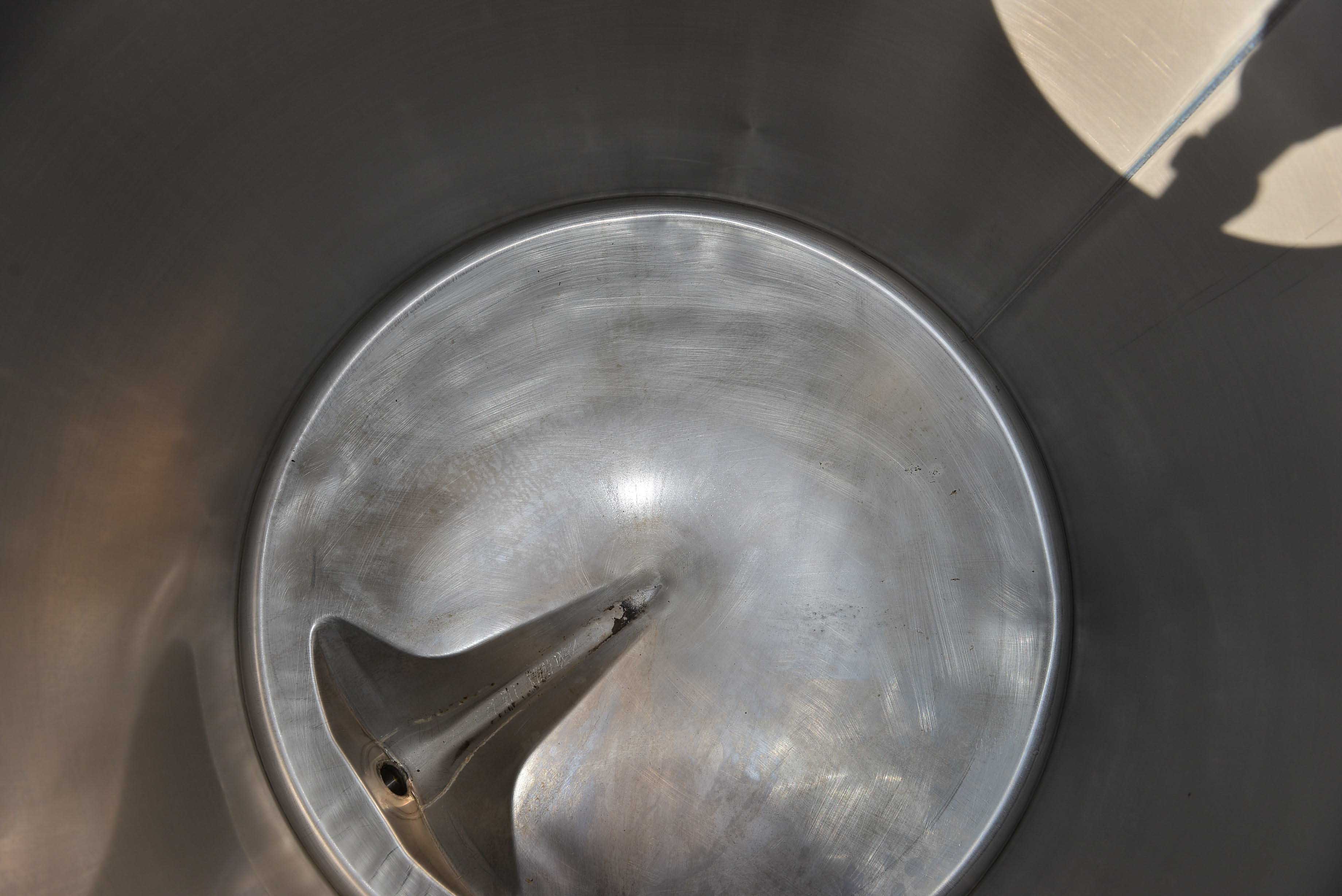 Used Serbatoio palettizzato da 997 litri in AISI 304
