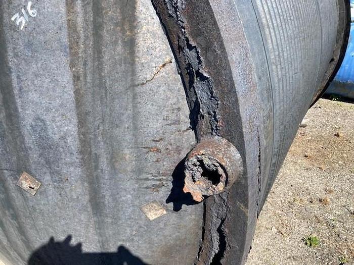 Used 1500 GALLON VERTICAL STAINLESS STEEL JACKETED MIX TANK