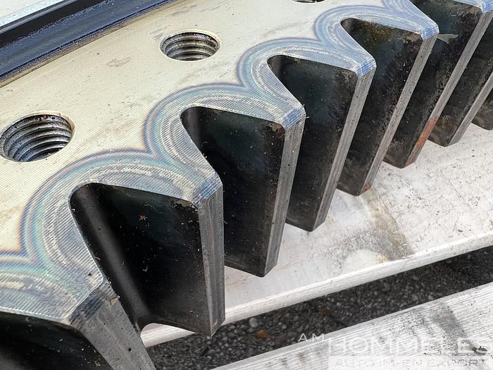 CNH INDUSTRIAL SLEWING RING H2239954