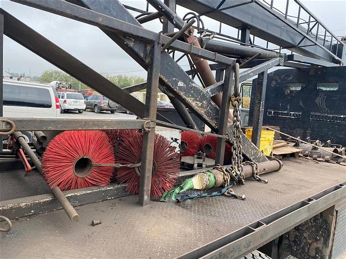 Used Smeal 12T Pump Hoist Rig