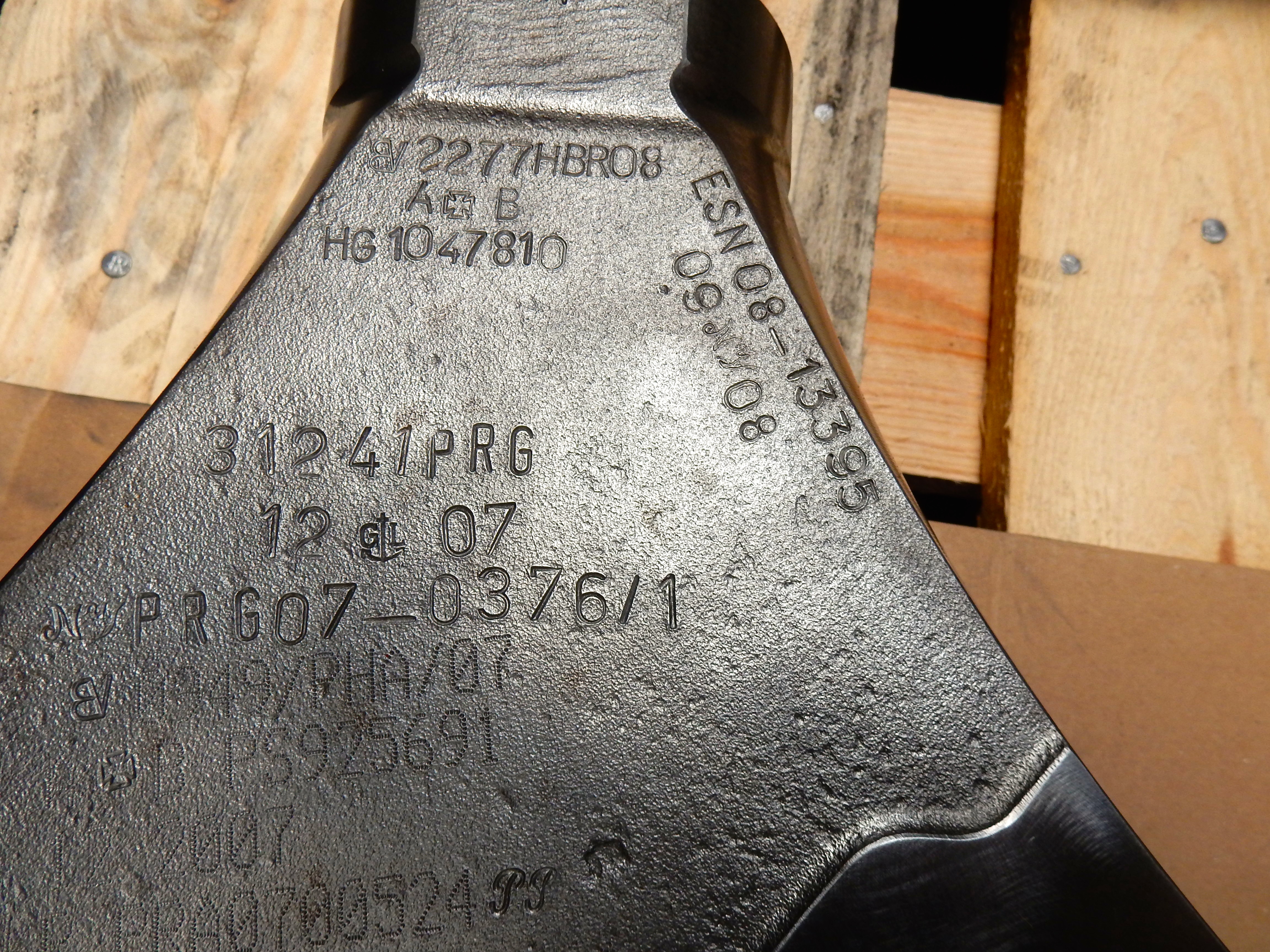 Used 2008 CONNECTING ROD MAK 12M453