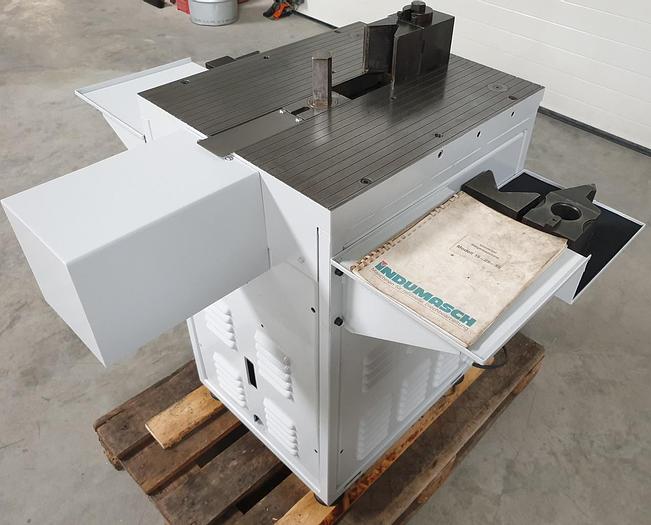 Gebraucht Horizontalbiegemaschine Indumasch Modell 15