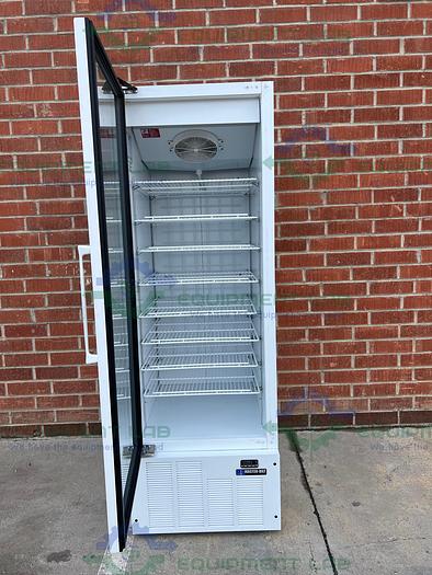 Used MB Master Bilt BMG-23P Glass Door Commercial Refrigerator 20.8 Cu, Ft