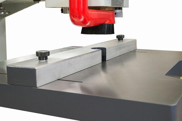 Northtech, NT 750 Pneumatic Overarm Pin Router