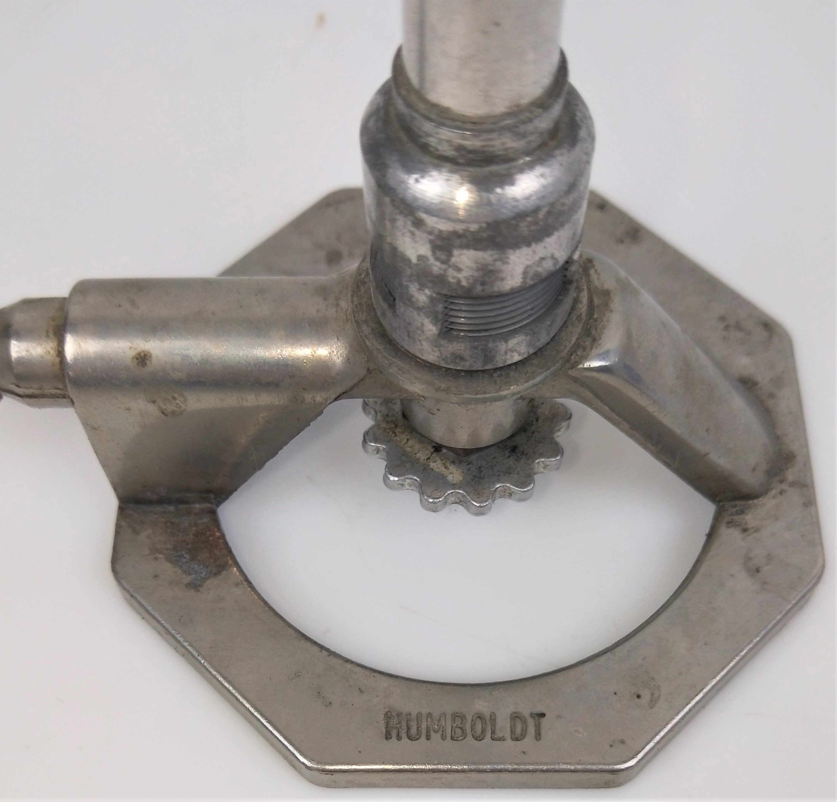 Used Humboldt H-6220 Bunsen Burner with Flint Starter