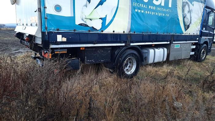 Gebruikt 2005 DAF 85 CF 340 tampoline 4x2 FULL STEEL MANUAL