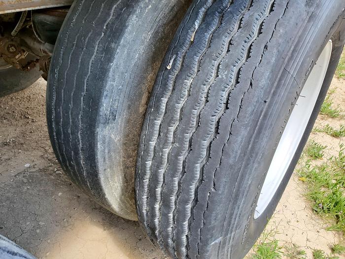 Used 2009 53' Steco Push-Out Trailer