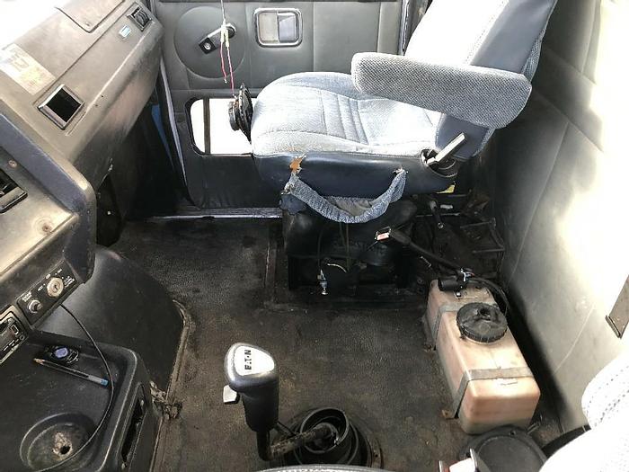 Used 1995 Volvo WCA64T