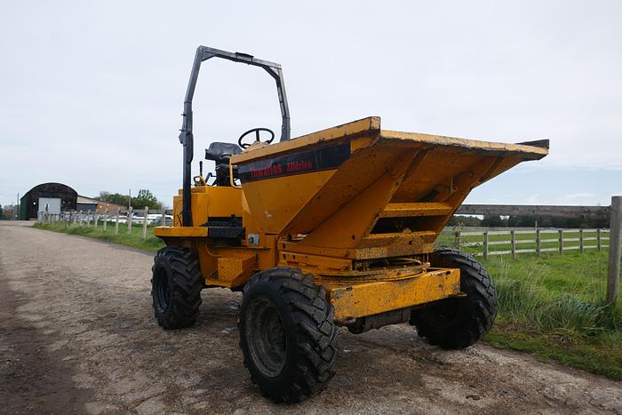 Used 2000 THWAITES MACH 073 3TONNE SWIVEL