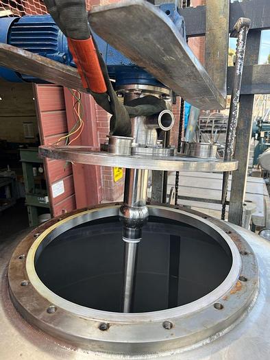 Used Tank, 132 Gallon, 500 Liter, S/St, Jkt, Agit, Cone Bottom #S744579