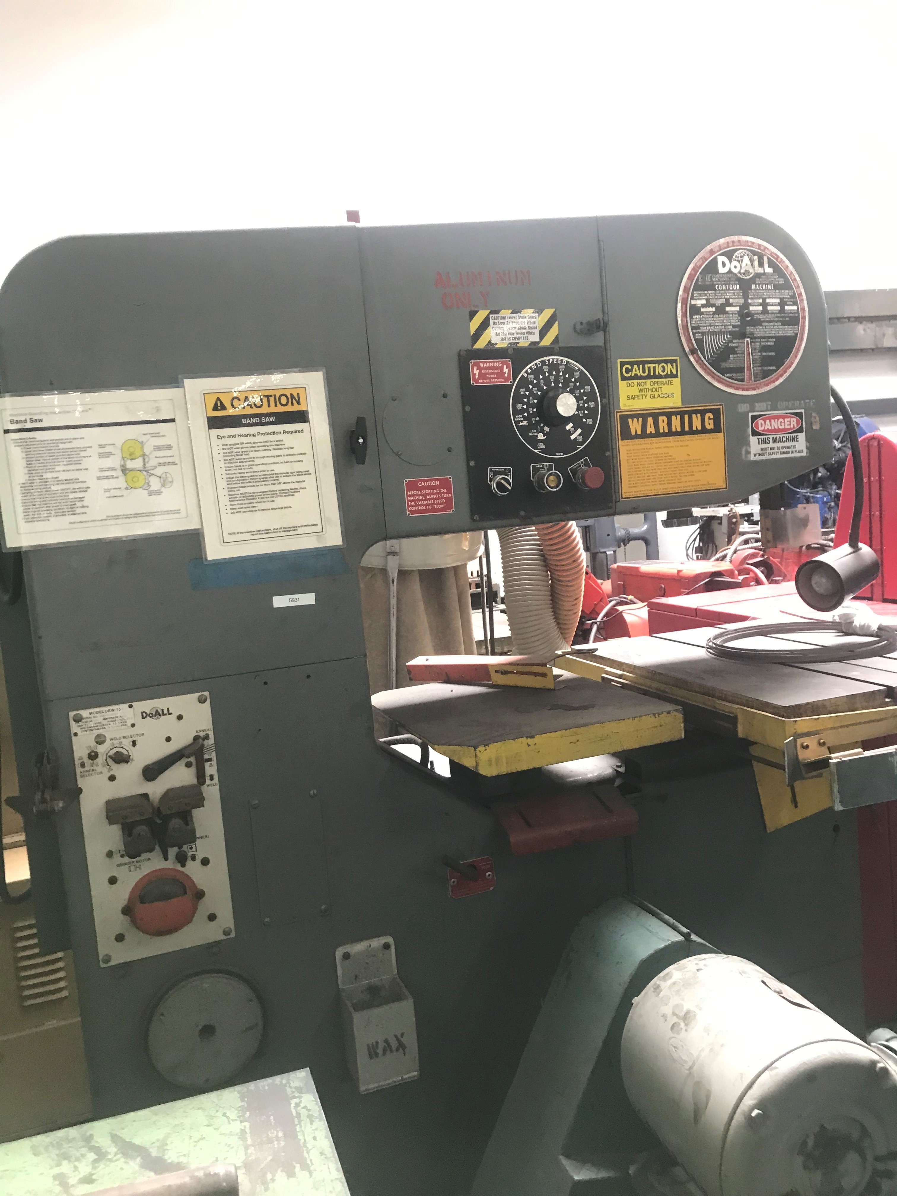 Used DoAll 3613-20 Vertical Bandsaw 36" #5931 #1
