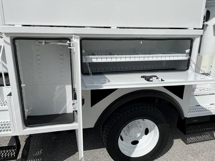 Used Altec AT40-MH, 45 ft, Articulating & Telescopic Material Handling Bucket Boom on 2016 Ford F550 Reg Cab Utility Truck - C34696