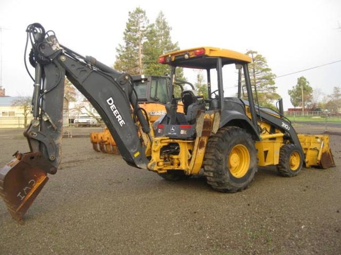 Used 2012 DEERE 310J