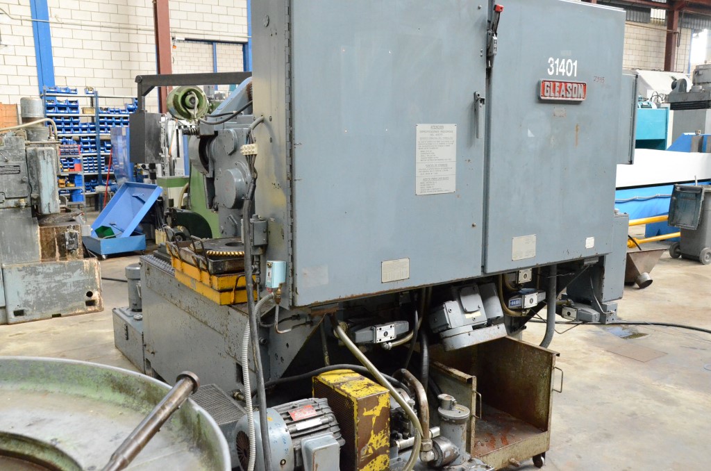 Usado GLEASON 726 Talladoras de grupos conicos #7345