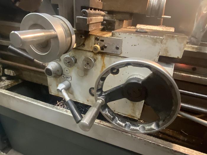 Used XYZ CR 1550 Manual Lathe