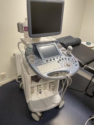 Used 2015 GE Voluson E8
