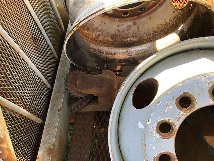 Used 1965 Davey M8A Drill Rig - Table Drive