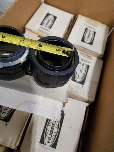 Hubbell 2" Liquid Tight Connector NPT Threads for Flexible Nonmetallic Conduit