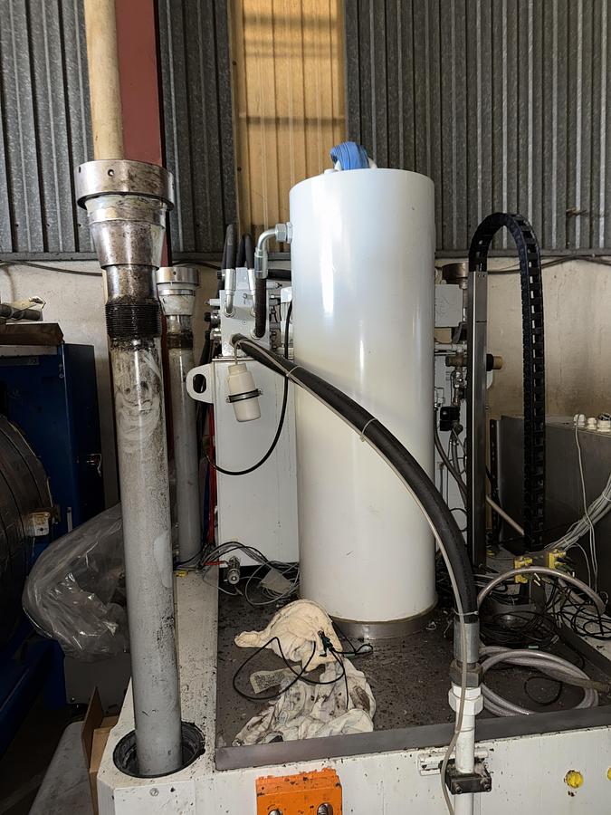 Used 2008 Extraction Press Kannegiesser 10-50-40