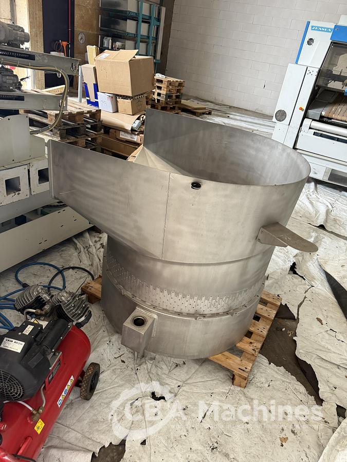 Used 2008 Extraction Press Kannegiesser 10-50-40 (925)