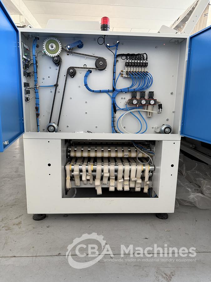 Used 2018 Vega Vegafold 3300mm 3/3-1 (3/2-2) (3-0-3)