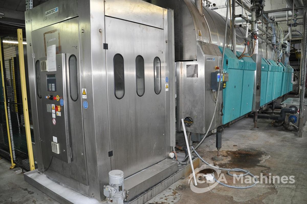 Used 2004 Press Lavatec LP571  27bar ( 456 )