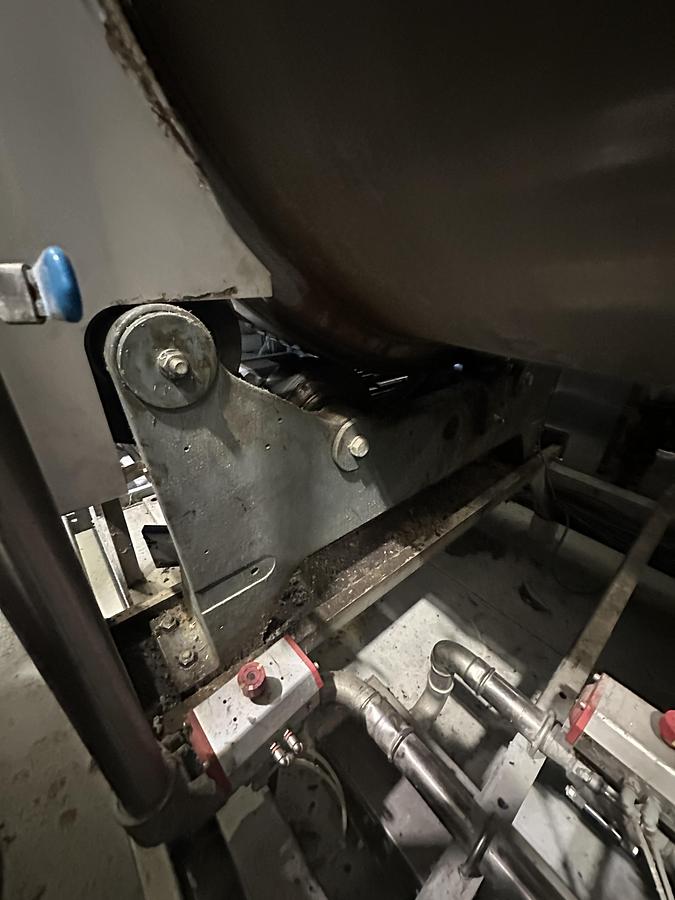 Used 2003 Senking 18x50kg