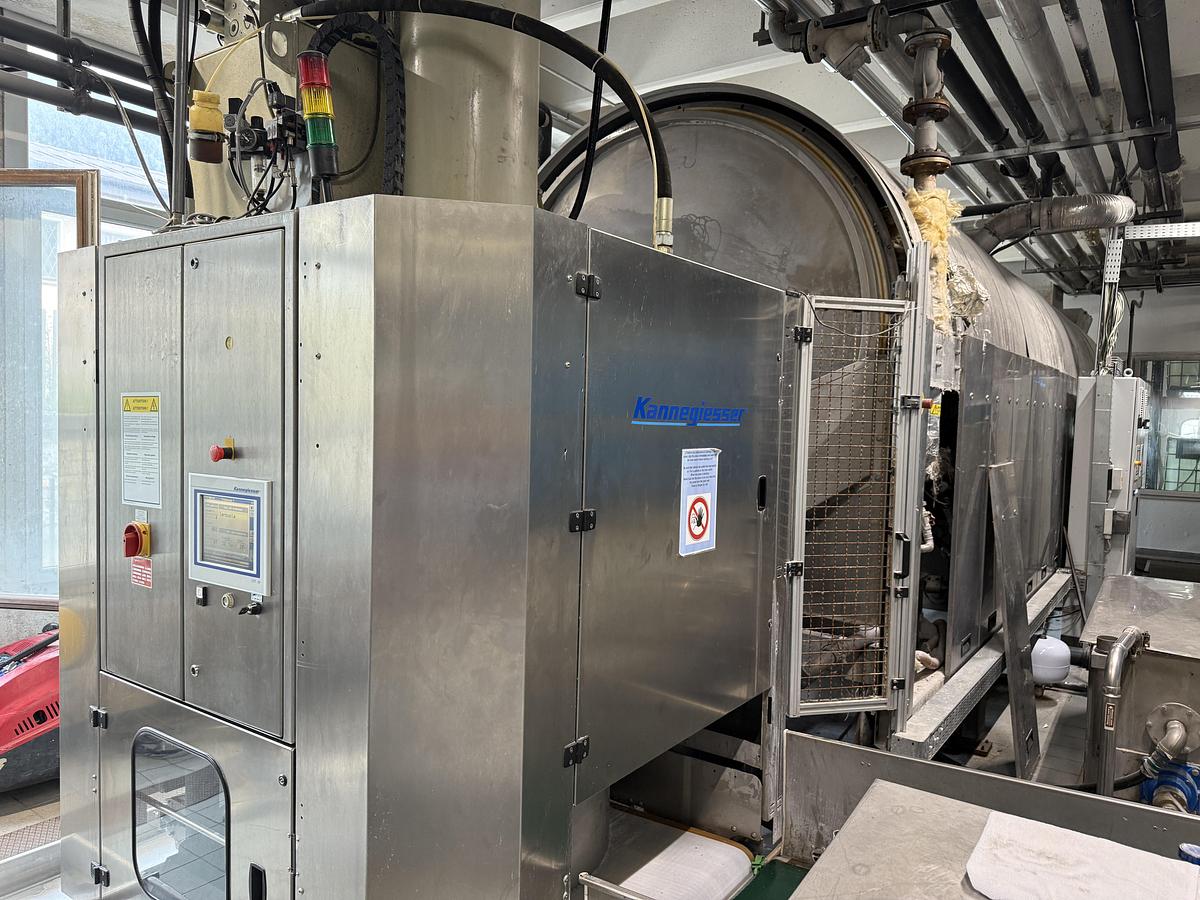 Used 2007 Kannegiesser Press PP 10-50-40 AT-LI