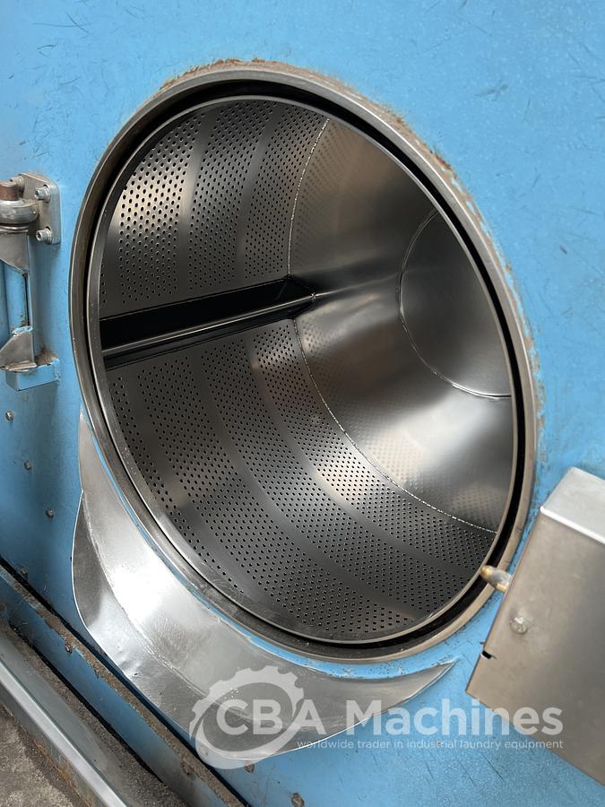 Used 2018 Unica 120kg Washer Extractor Open Pocket