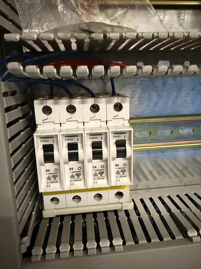 Used 2002 Feeder Kannegiesser EMD 30-01+2-1/2/3 - 3000mm ( 627 )