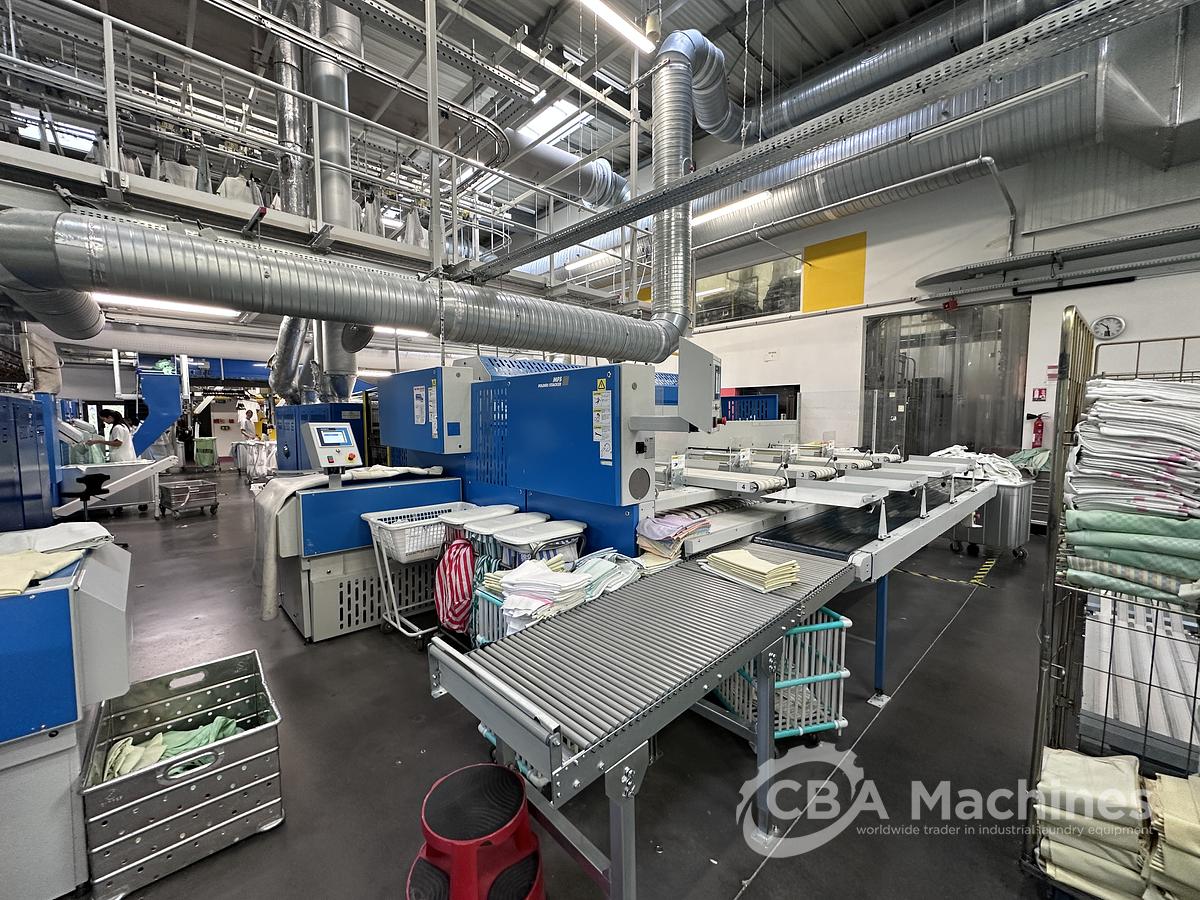 Used 2009 Ironing Line Lapauw / Jensen 2x1200x3300 GAS + Jensen Classic + MFS Folder