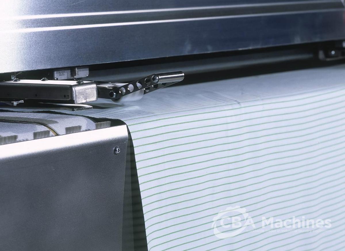 Used Laco Comfort Ironer GAS 500x3300mm with built-in folder