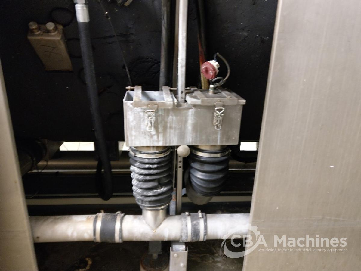 Usato 2009 Tunnel di lavaggio Arista 12x50 Center Transfer ( 358 )