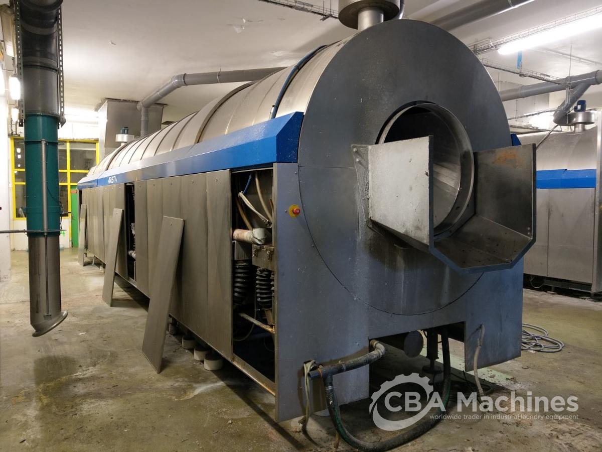 Usato 2009 Tunnel di lavaggio Arista 12x50 Center Transfer ( 358 )