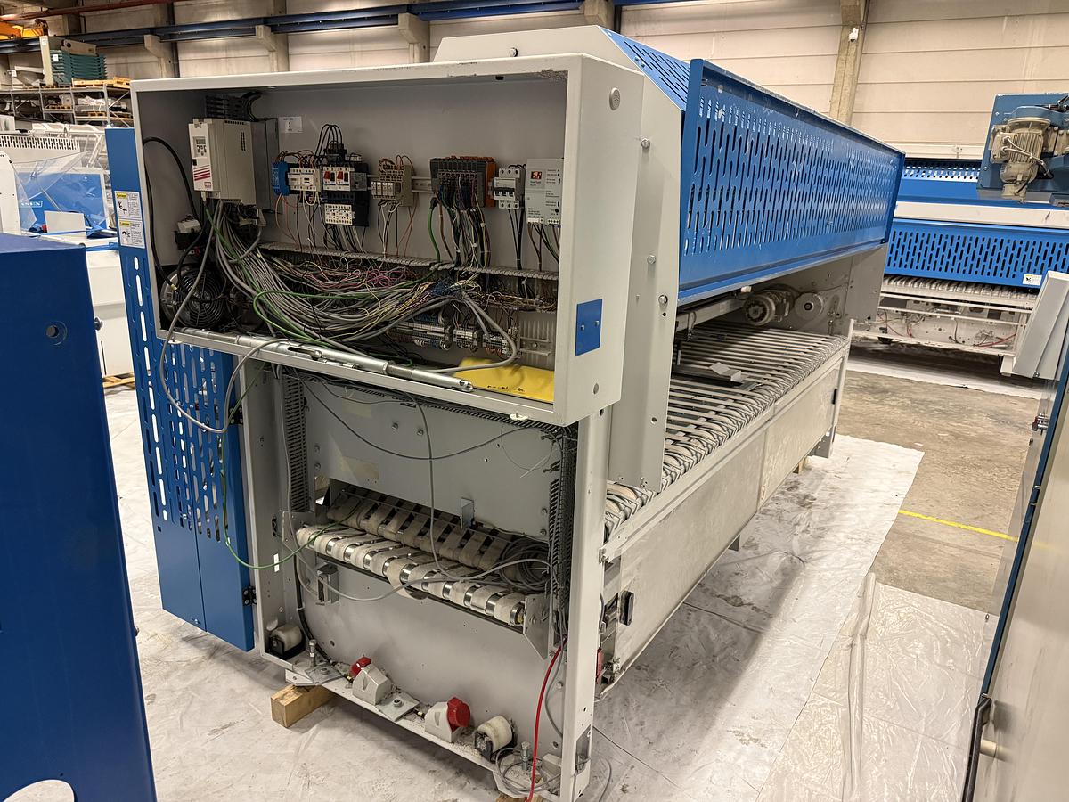 Used 2009 Ironing Line Lapauw 2x1200x3300 GAS + Jensen Classic + MFS Folder (905-906-907)